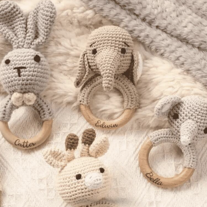 Hochet tricoté personnalisé