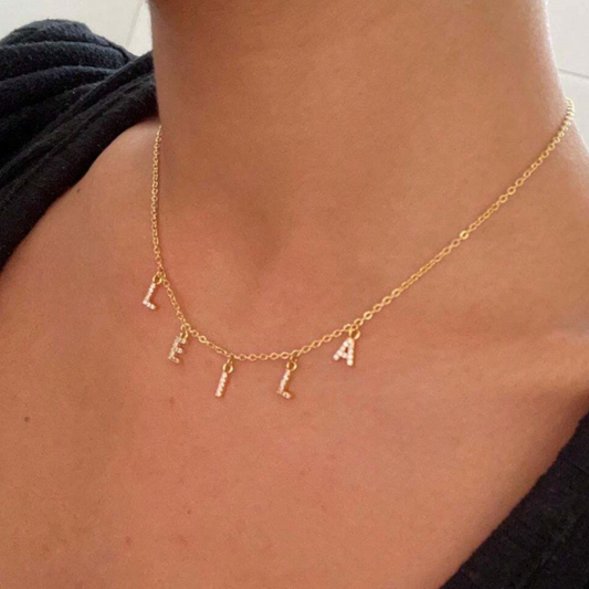 Collier lettres strass personnalisé