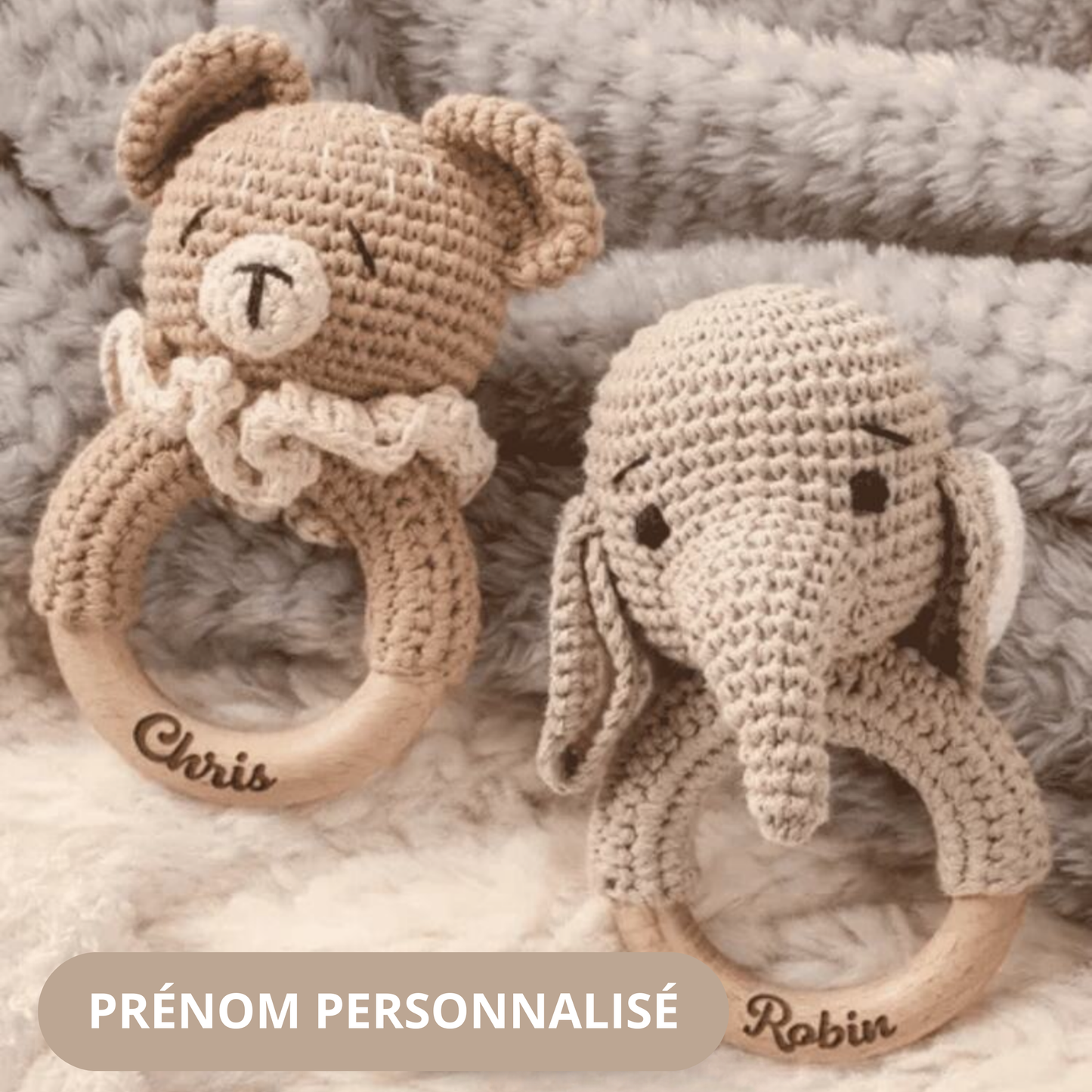 Hochet tricoté personnalisé